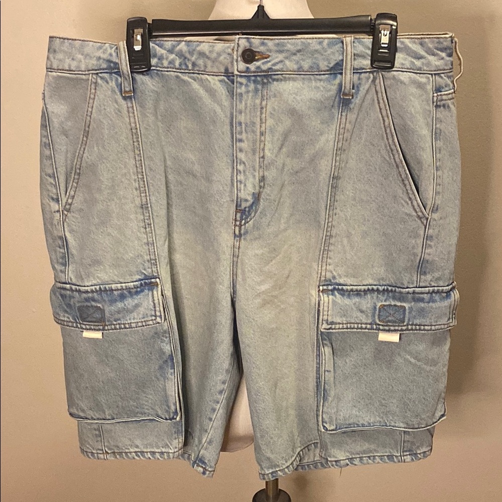 Fashion Nova Blue Cargo Shorts with Utilitarian Style